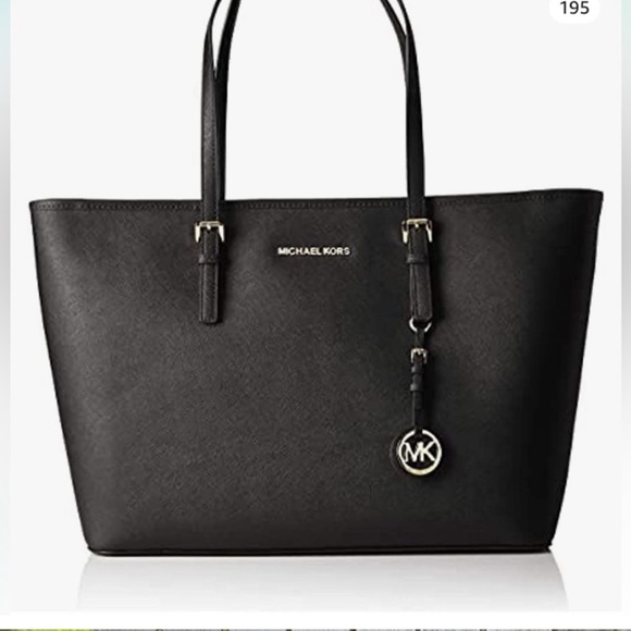 Michael Kors Handbags - Michael Kors large jet set black travel tote